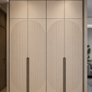 Ellipse Flute Wardrobe
